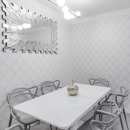 Pastel Art Deco 3Bdr Ruterra Apt Prag Eksteriør billede