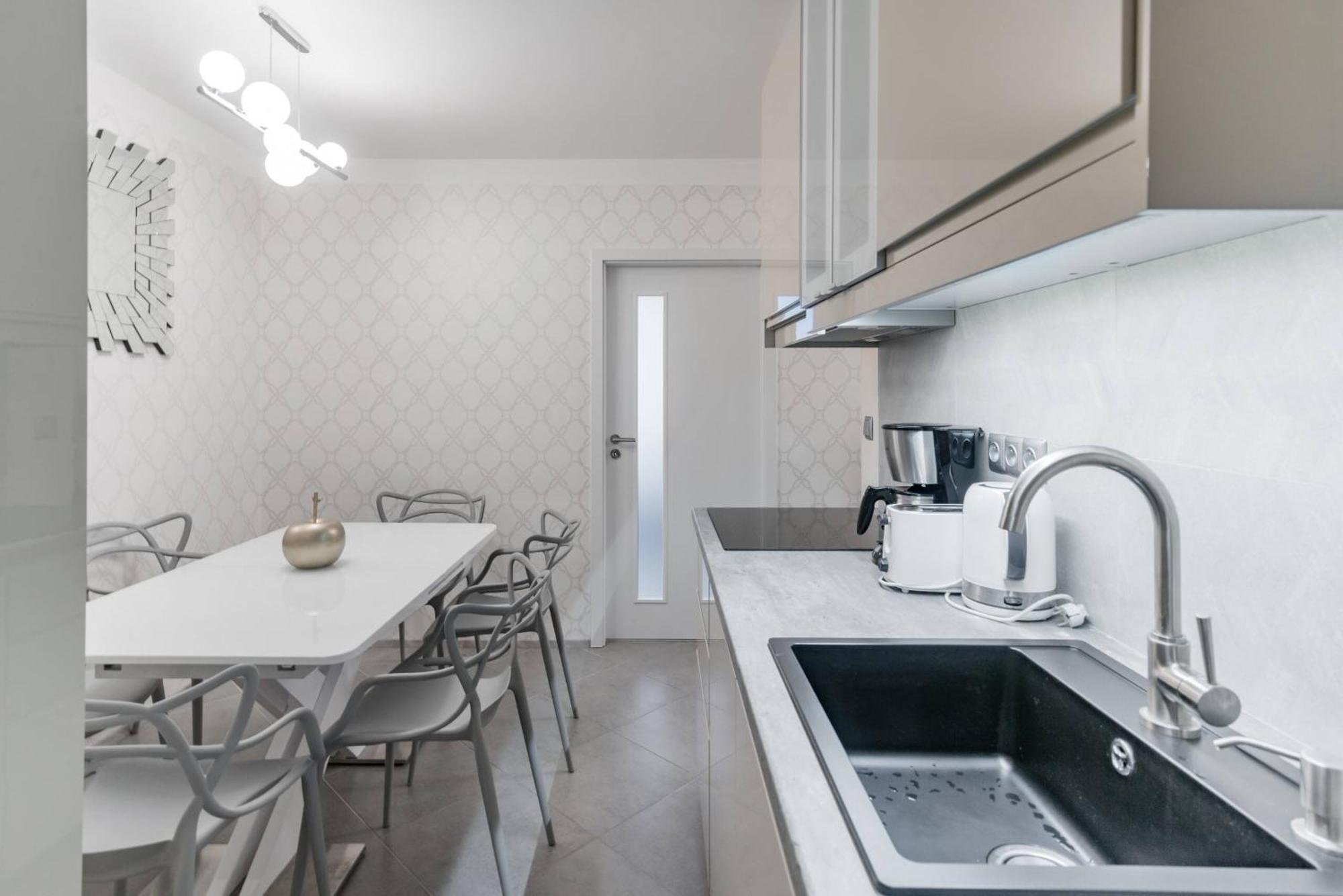 Pastel Art Deco 3Bdr Ruterra Apt Prag Eksteriør billede