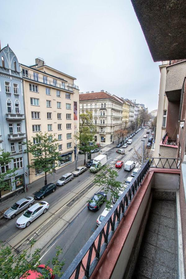 Pastel Art Deco 3Bdr Ruterra Apt Prag Eksteriør billede